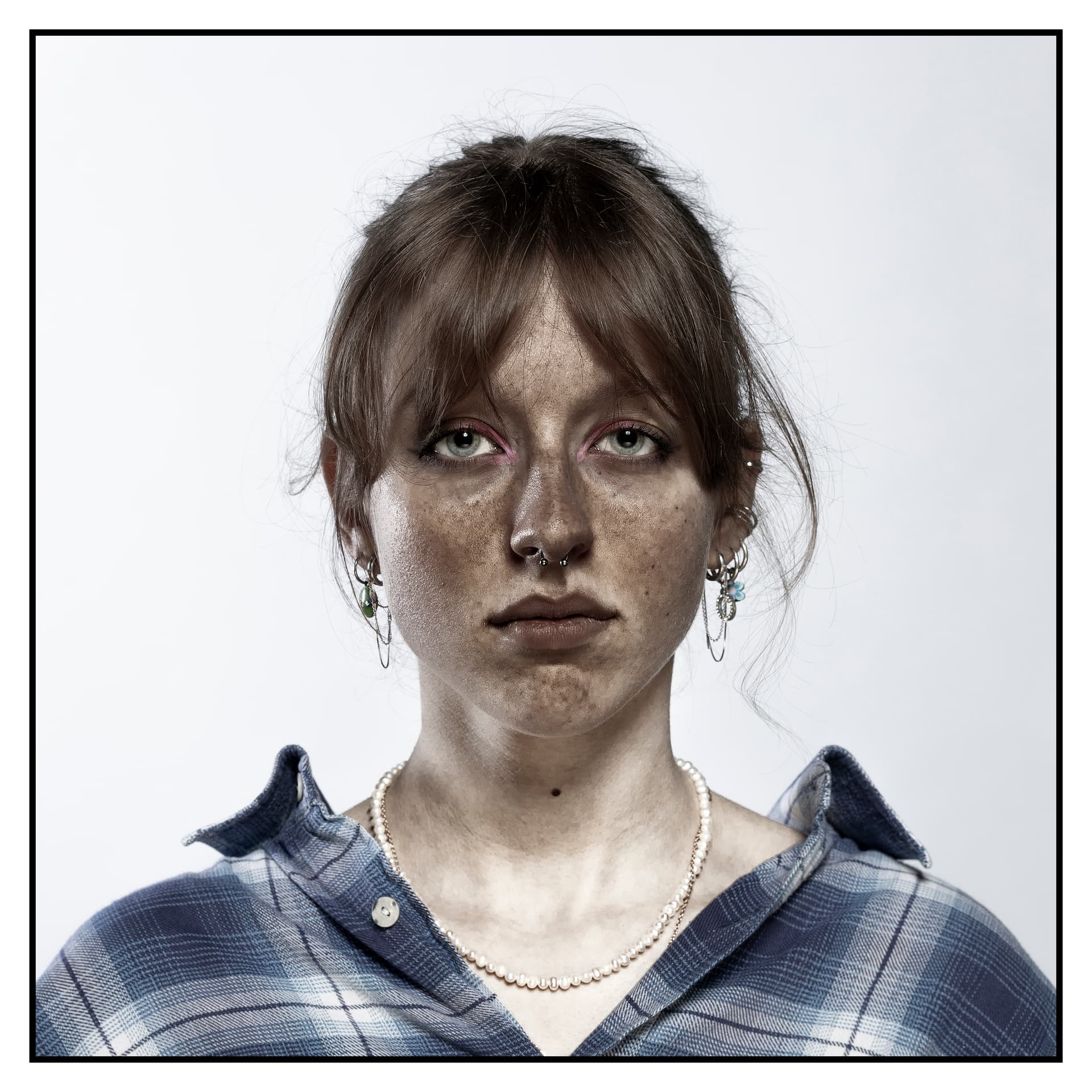 Serie 1 — A visage decouvert — 03