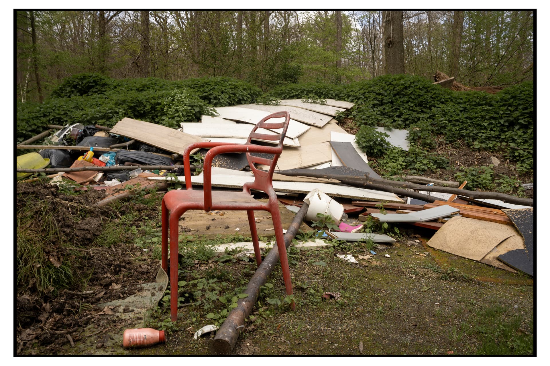 Serie 2 — Sous les dechets, la plage — 01